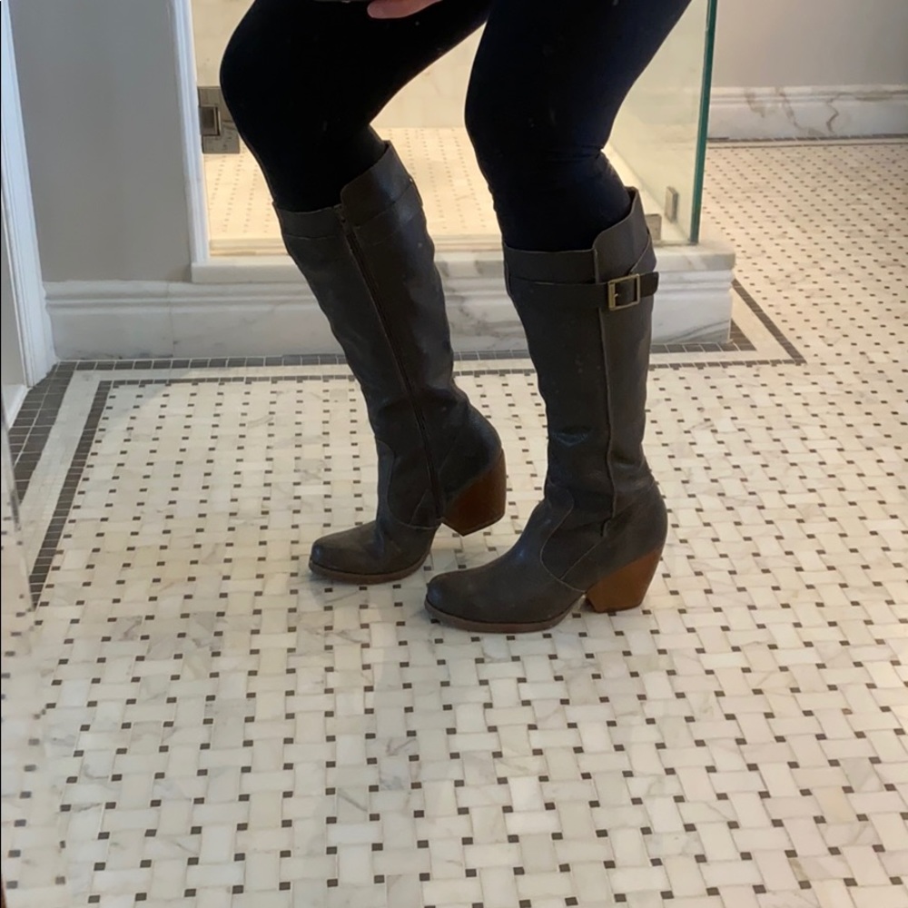 Leather high-boots
